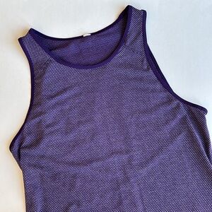 Lululemon Purple Metal Vent Tank Top Keyhole Split Back Yoga Run Women’s Size 6‎